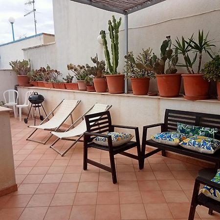 Case Colombo E Mattarella By Trerose Properties - Appartamenti Centrali Con Wi-Fi E Posto Auto Privato Gratuito San Vito Lo Capo Eksteriør billede